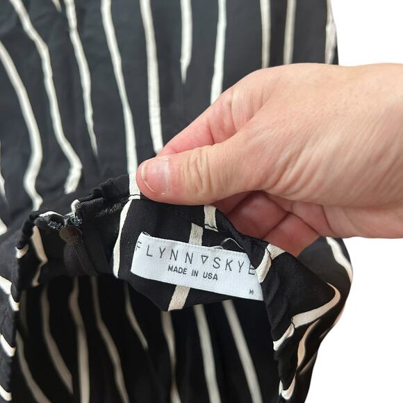 Flynn Skye Black White Striped High Neck Flare Jumpsuit Sz M - Picture 3 of 6